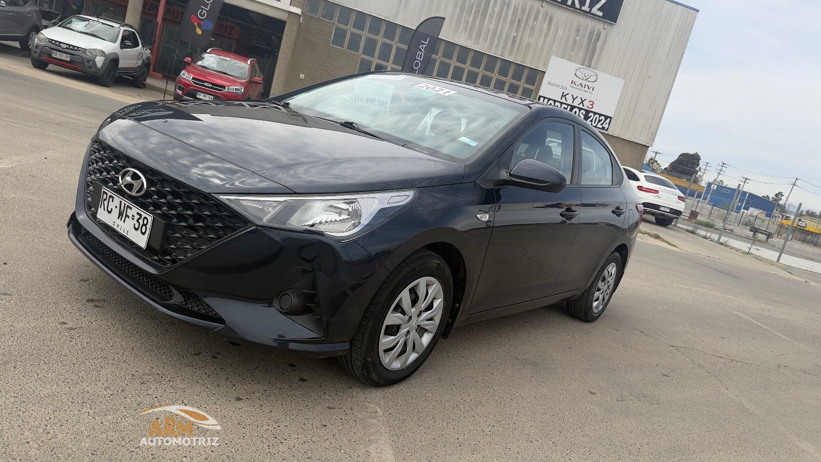 Hyundai Accent — foto 2 de 7