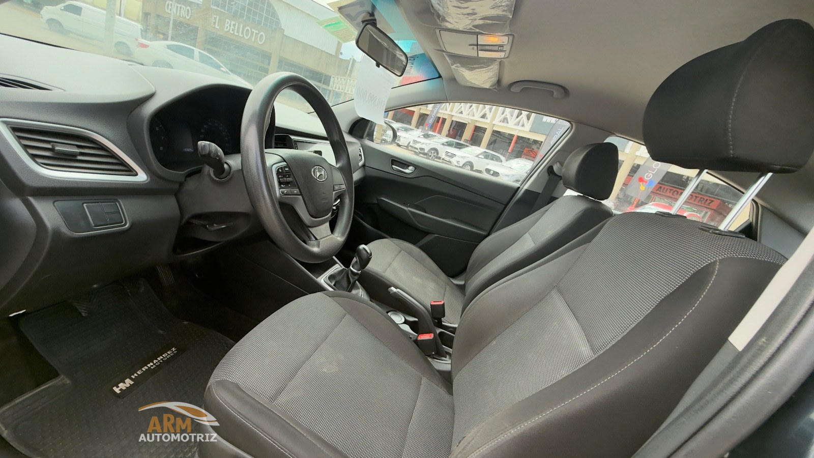 Hyundai Accent — foto 4 de 7
