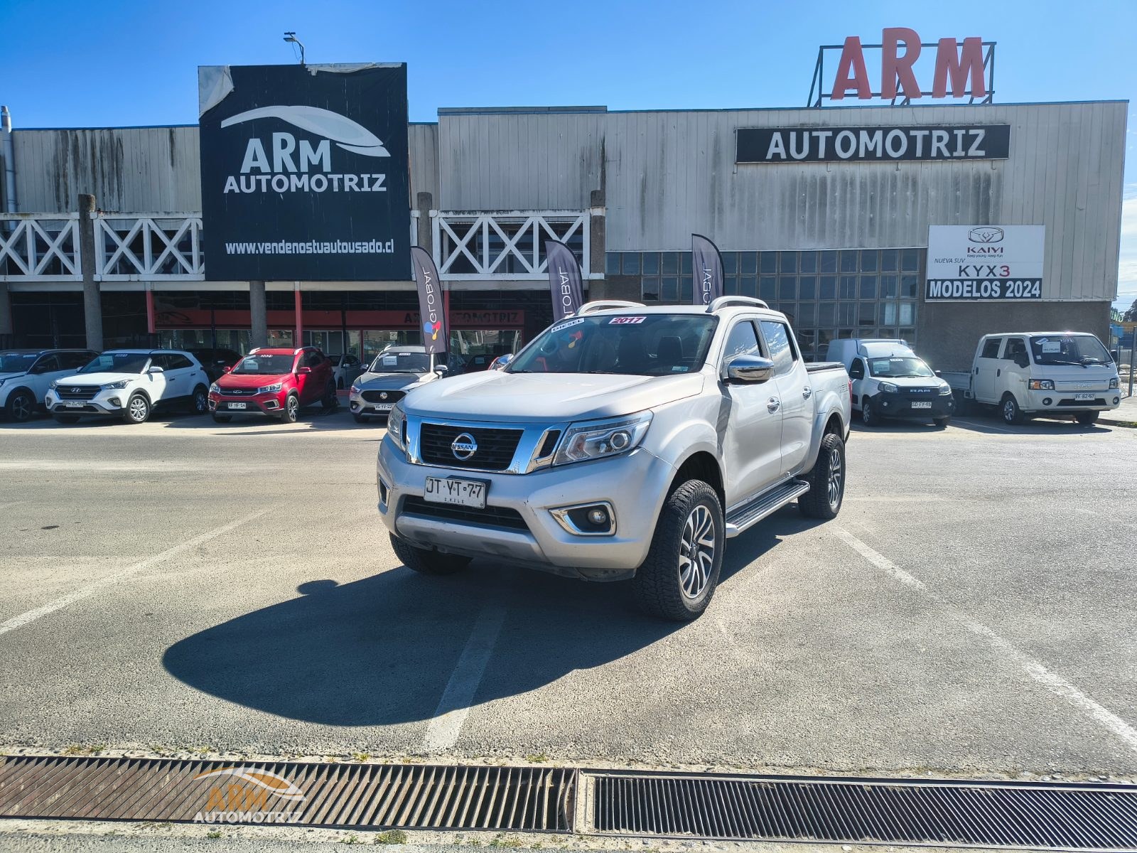 NISSAN Np300 2017