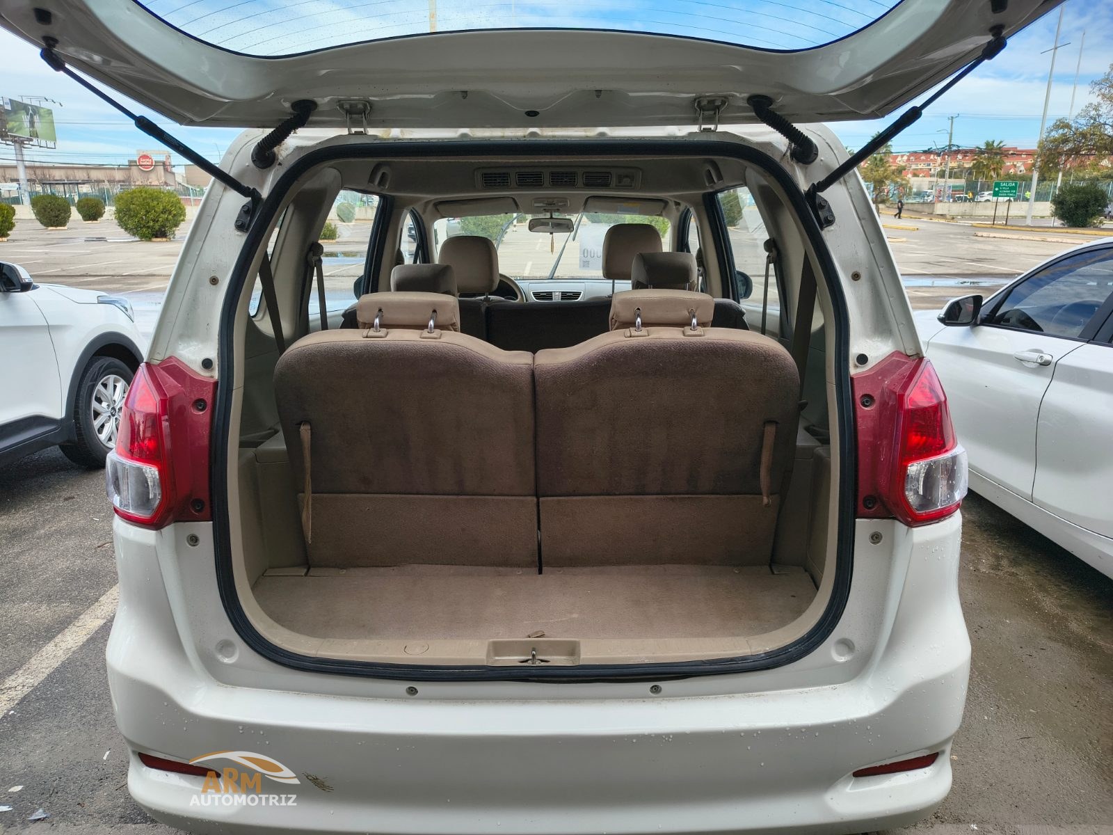 Suzuki Ertiga 1.4 GLS 2017 foto 8