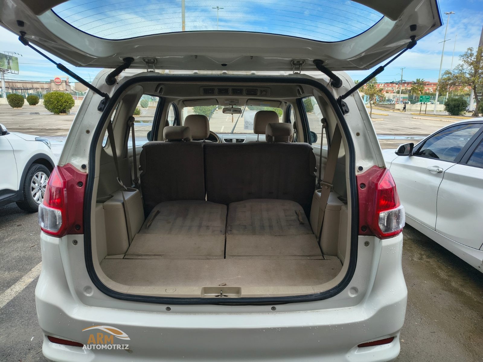 Suzuki Ertiga 1.4 GLS 2017 foto 9